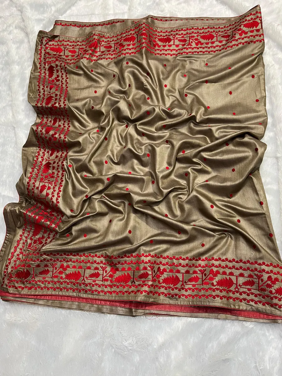 Pure Tussar Munga Silk Saree with Natural Texture & Elegant Lustre
